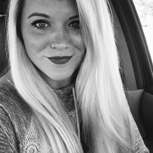 Meet your Posher, Mallory